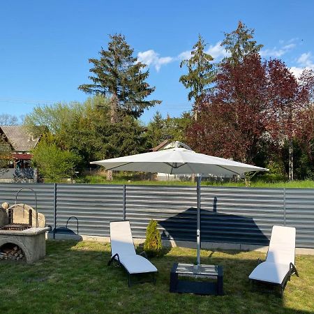 Villa Lipi - Home Away From Home Balatonszárszó Екстериор снимка